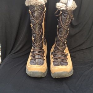 Brown and tan winter boots (8)